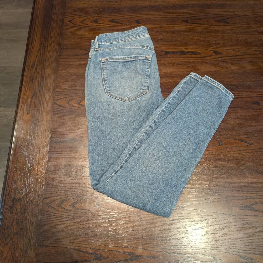 Old Navy Rockstar Super Skinny Jeans